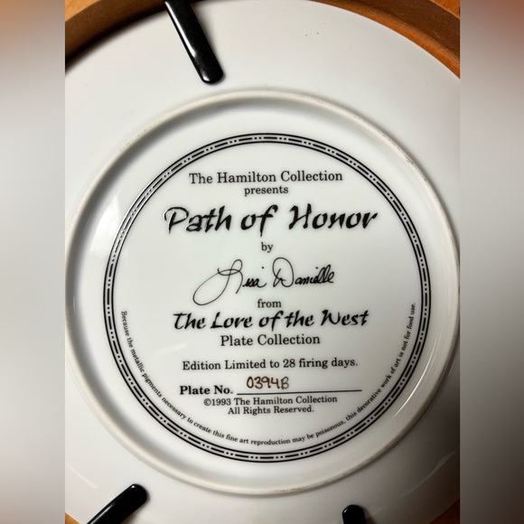 Hamilton Collection, Love Of The West Collection Plates, Set of 4. - Picture 7 of 13